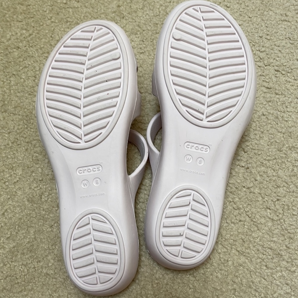 Crocs - Picture 3 of 4